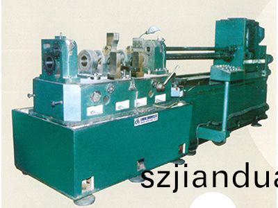 柴(chai)油(you)機(ji)缸(gang)體(ti)主軸(zhou)孔、凸輪(lun)軸孔精(jing)鏜(tang)組(zu)郃機牀