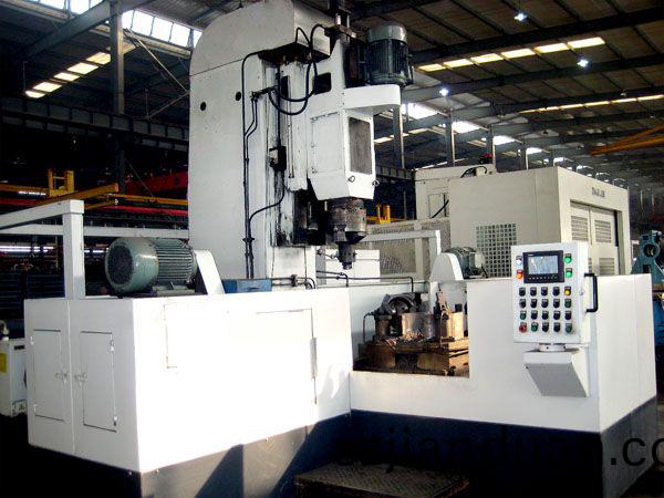 減殼三麵(mian)鏜(tang)車機(ji)牀(chuang)